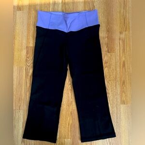 Lululemon capri size 6. Hardly worn  great condition